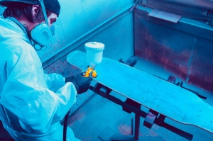 Key Factors to Consider When Choosing a Custom Plastic Injection Molding Service