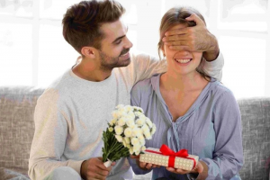 Thoughtful and Unique Birthday Gift Ideas for Your Wife