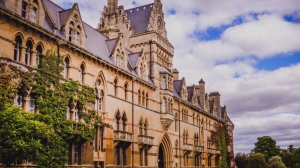 Spain’s Top MiM Programs and the Cultural Experience They Offer