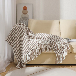 Cozy Blanket: The Perfect Way to Stay Warm and Comfortable