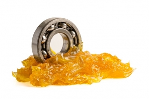 How to Find Reliable Grease Suppliers for Industrial Applications