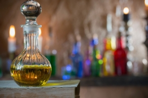 Investing in Aroma: Why Pure Oud Perfume Oils Are Worth the Price