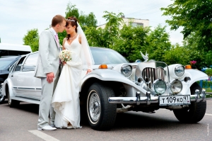 The Ultimate Guide to Wedding Bus Rentals: Everything You Need to Know