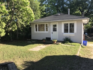 Dock Life & Biermans Cottage Co: Your Gateway to Wasaga Beach Chalets and Adventure