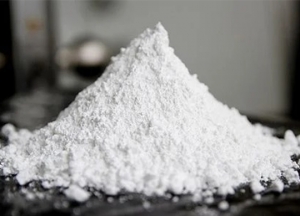 How Calcium Carbonate Manufacturers Drive the Paint and Plastics Market