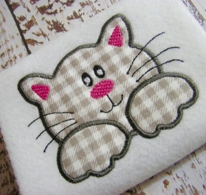 The Appeal of Applique Embroidery Digitizing for Bold Designs