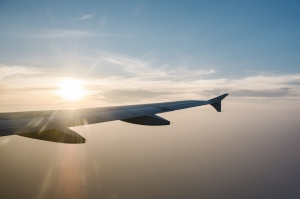 ¿Cómo contactar al servicio de atención al cliente de United Airlines en Colombia?