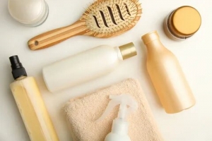 Say Goodbye to Dandruff: Top Rated Shampoos in Pakistan: