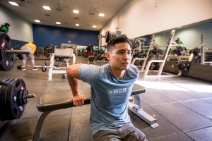 Build Your Arms with These 4 Triceps Exercises