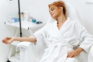 Discover the Best of Dubai: At-Home IV Drip Therapy