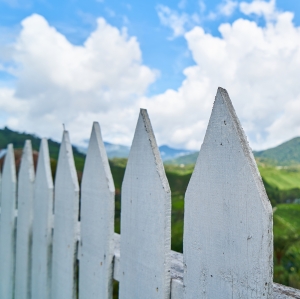  Vinyl Fence Installation in Chicago