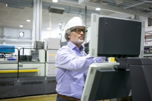 The Role of Raman Spectrometer Manufacturer in India in Quality Control