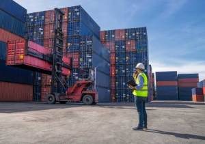 Why Choosing The Right Customs Clearance Service In Dubai Matters