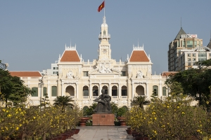 Exploring Vietnam: The Ultimate Tours & Trips Guide