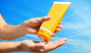 How Sunscreen Protects Your Skin: A Science-Backed Guide:
