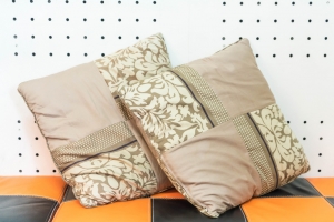 Eco-Friendly Throw Pillow Fabrics for a Sustainable Home