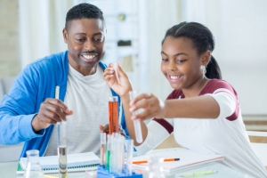 Why Chemistry Assignment Help Is Essential for Organic Chemistry Students