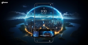 How Glance Transforms Your Phone’s Lock Screen Experience