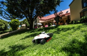 How Do I Assess a Trustworthy Robot Mower Company