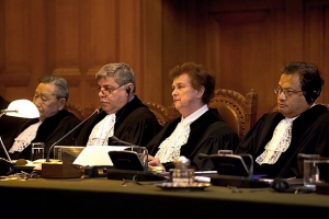 The Importance of High-Quality Judicial Robes in the Legal System: A Symbol of Authority and Tradition