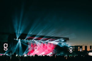 The Art of Transforming Spaces: How Innovative Staging and Set Design Can Redefine Corporate Events