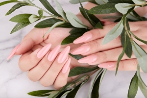 Acrylic Nails in Las Vegas: The Secret to Durable, Show-Stopping Style