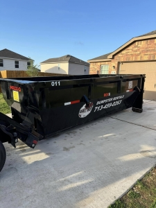 Residential Dumpster Rentals in Lakeway: What You Need to Know