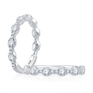 What are The Benefits of a Quilted Interior for Wedding Bands?