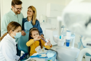 What Is Family Dentistry and Why Should You Choose a Family Dentist?