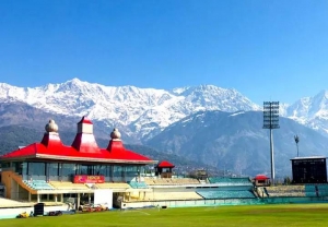 Delhi to Manali Volvo Package: A Perfect Escape to the Hills