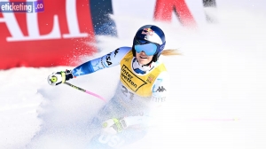 Winter Olympic 2026: Macuga Dominates Women's Downhill, While Vonn Finishes 21st in Team Combined Event