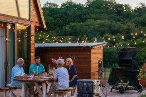 Why BLUETTI is the Best Choice for Portable Solar Energy Systems