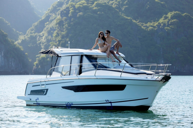 private cruise halong bay