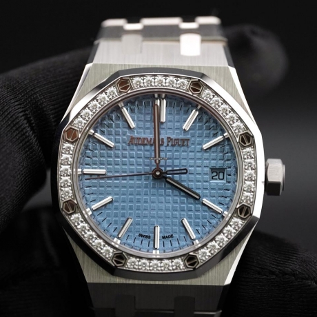 Market NY Watch