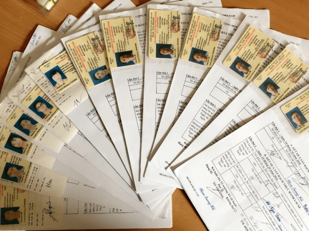 Giấy tờ giả Bằng cấp giả -