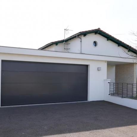 Doors Top-Notch Garage