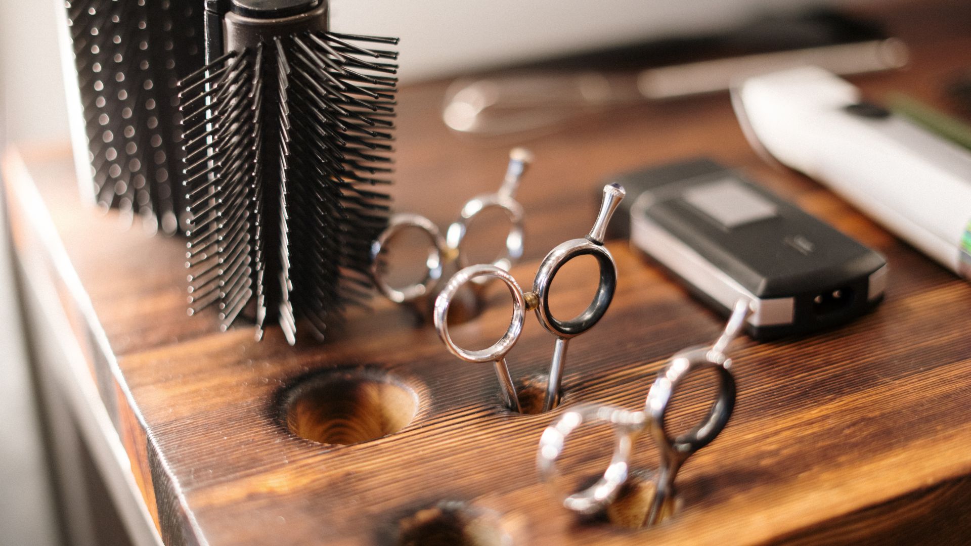 Lounge Inc 4th Quarter Hair