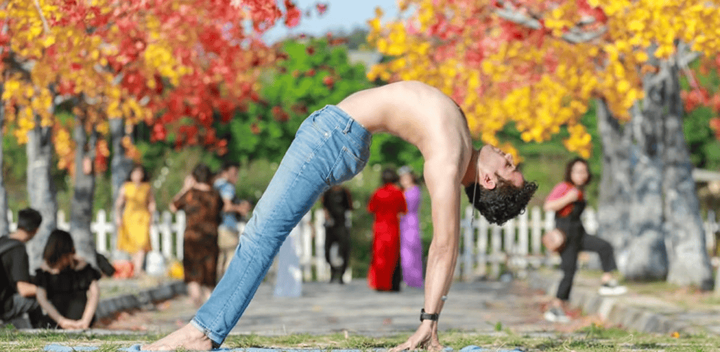 Academy Praveen Yoga