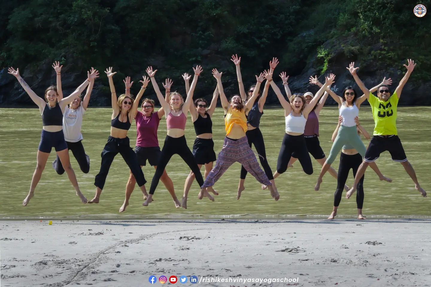 Yoga School Rishikesh Vinyasa 