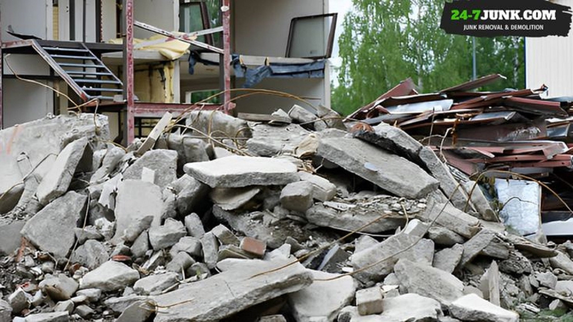 & Demolition 24-7JUNK.com: Junk Removal 