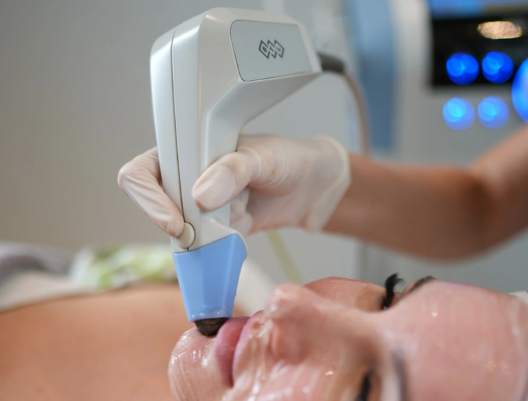 Sculpt and Tone: Exilis Elite Body Treatments in Dubai