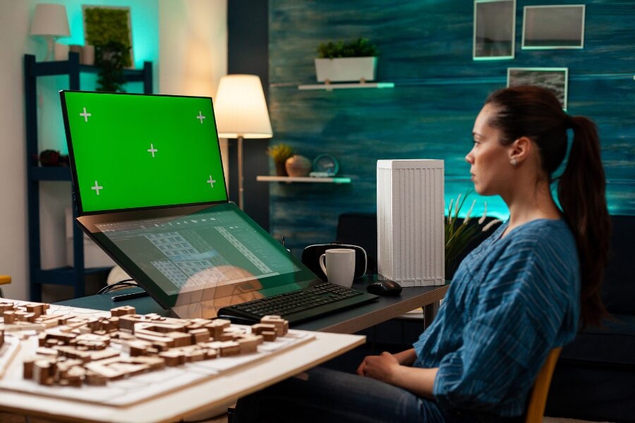 The Role Of Experts VS Top Mobile Apps for Green Screen Removal
