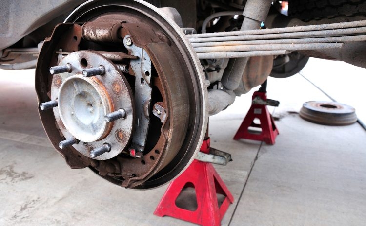 Signs to Look Out for That Indicates a Dysfunctional  Brake 