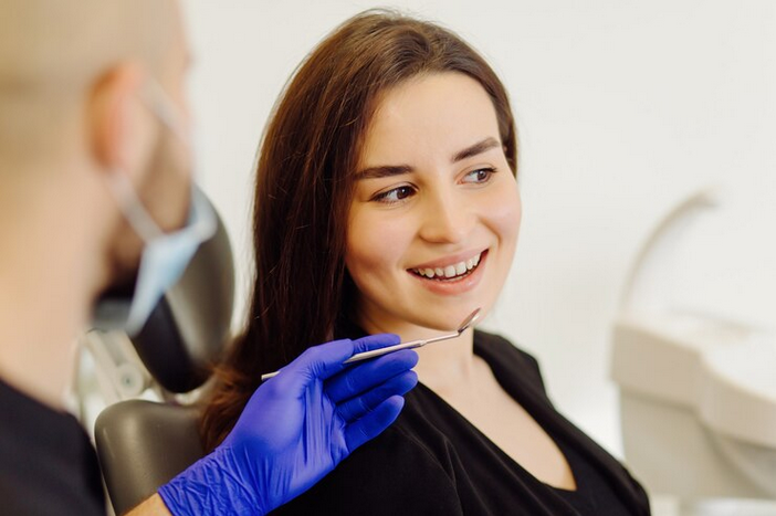 Porcelain Veneers in Beverly Hills: Transforming Smiles, One Patient at a Time