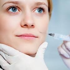The Impact of Botox Injections on Facial Expressions: Insights from Dubai Experts