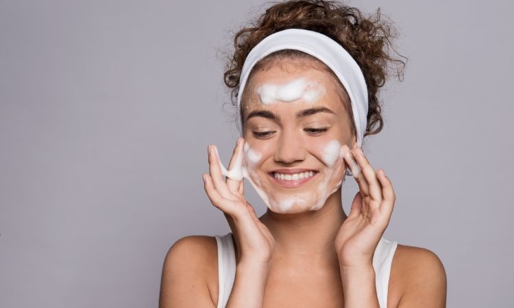 Make your own Skincare and haircare Brand