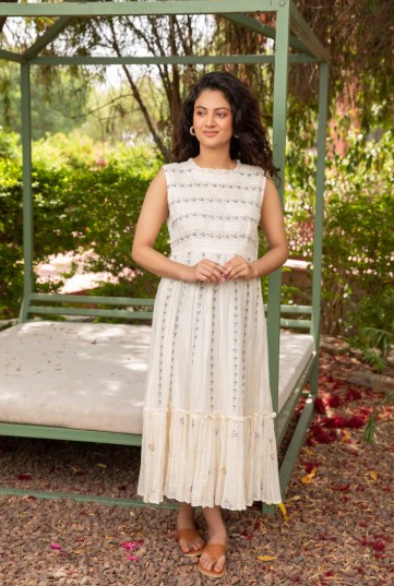 Shop Trendy Designer Long Dresses for Parties & Weddings from Amoree india