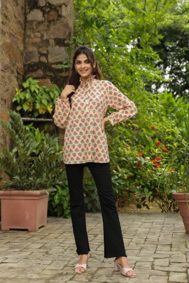 Upgrade Your Wardrobe with Fashionable and Versatile Thigh Length Tops Today