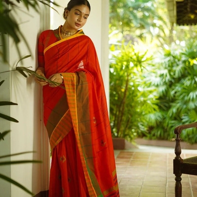 Grace in Every Thread: Exploring Semi Silk Cotton Sarees and Mangalagiri Cotton Silk Sarees