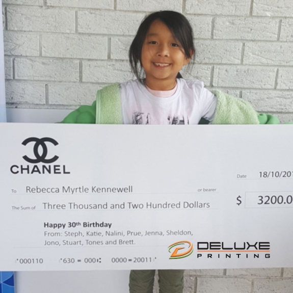 Go Big or Go Home: Dubai Giant Cheque Printing Services